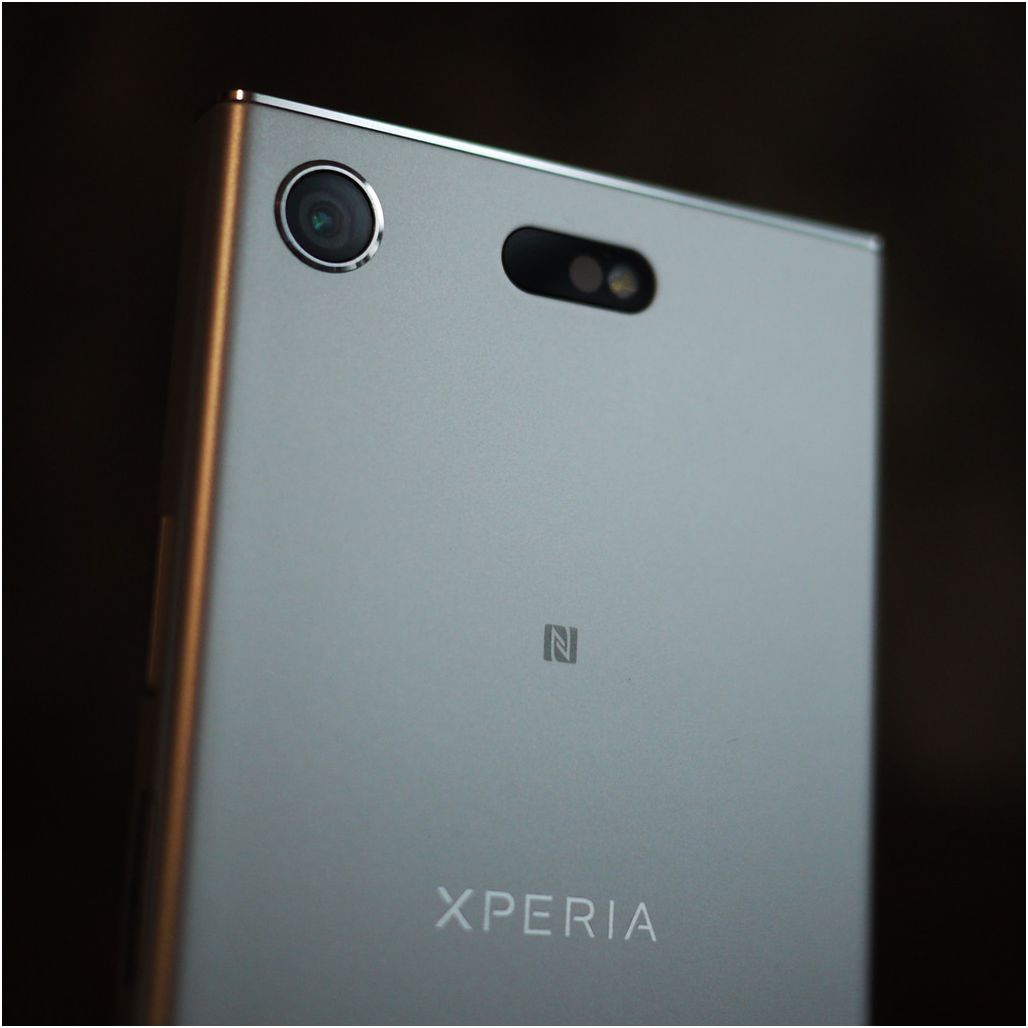 Обзор смартфона Sony Xperia XZ1 Compact: компактный крепыш (обзор, смартфона, sony, xperia) Обзор смартфона Sony Xperia XZ1 Compact: компактный крепыш