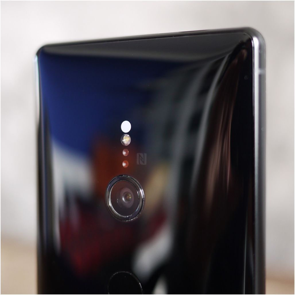 Обзор смартфона Sony Xperia XZ2: новый рецепт японской кухни (обзор, смартфона, sony, xperia, новый) Обзор смартфона Sony Xperia XZ2: новый рецепт японской кухни