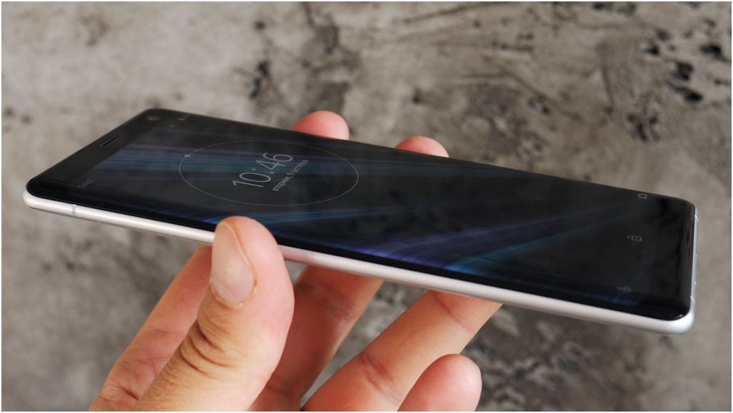 Обзор смартфона Sony Xperia XZ3: OLED в чувствительных рамках (обзор, смартфона, sony, xperia) Обзор смартфона Sony Xperia XZ3: OLED в чувствительных рамках