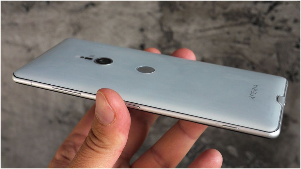Обзор смартфона Sony Xperia XZ3: OLED в чувствительных рамках (обзор, смартфона, sony, xperia) Обзор смартфона Sony Xperia XZ3: OLED в чувствительных рамках