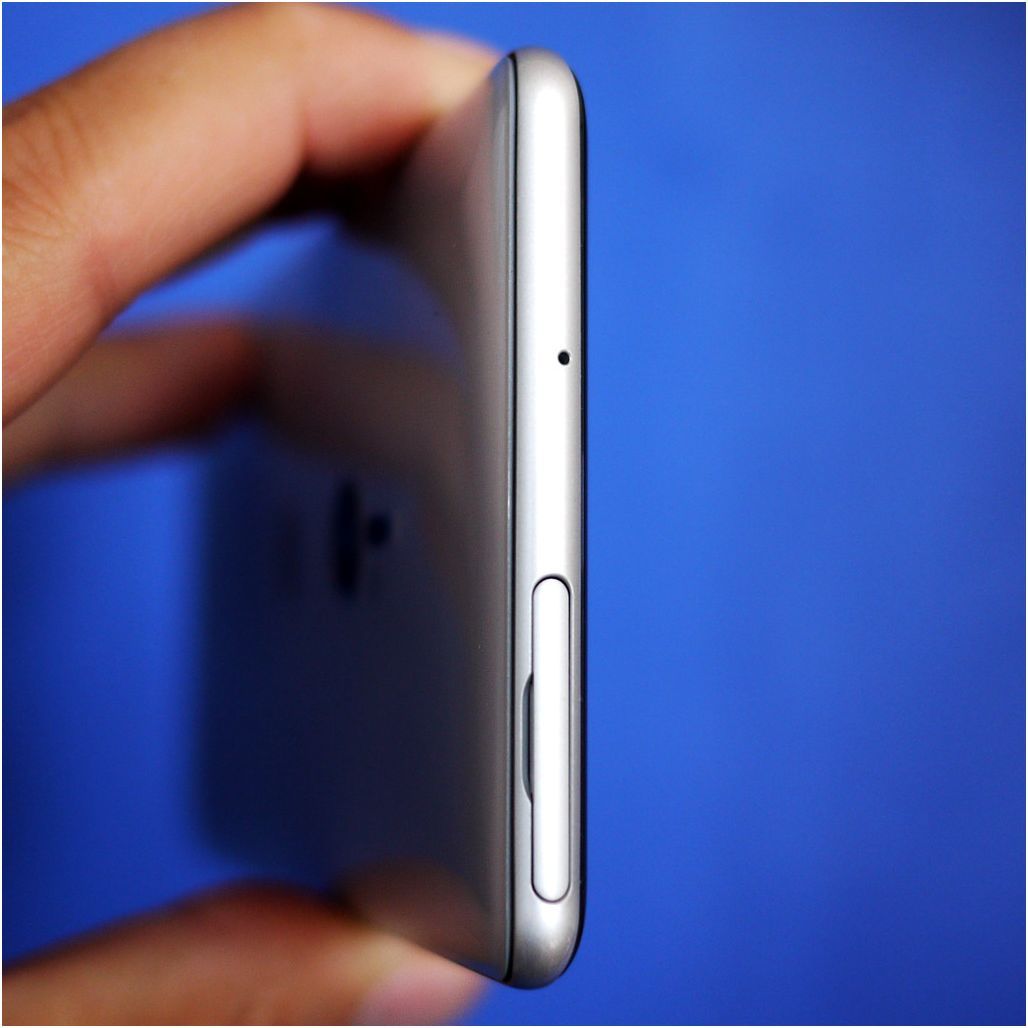 Обзор смартфона Sony Xperia XZ3: OLED в чувствительных рамках (обзор, смартфона, sony, xperia) Обзор смартфона Sony Xperia XZ3: OLED в чувствительных рамках