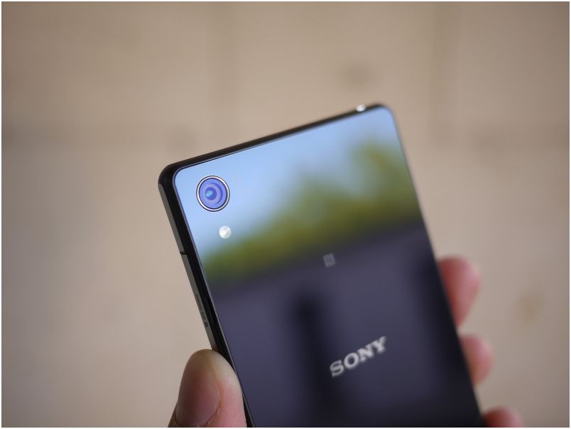 Обзор смартфона Sony Xperia Z2: флагман без глупостей (обзор, смартфона, sony, xperia) Обзор смартфона Sony Xperia Z2: флагман без глупостей