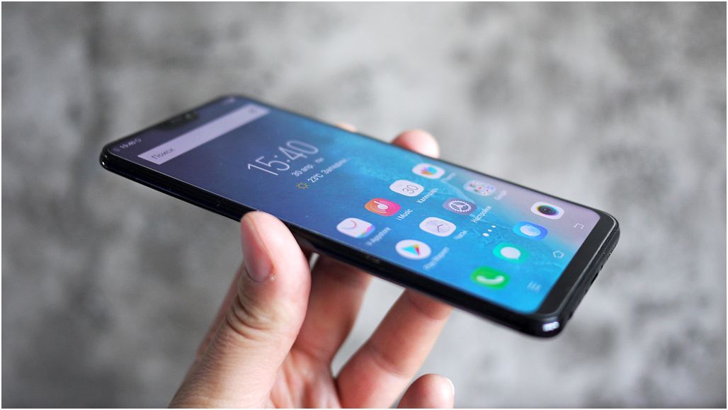 Обзор смартфона Vivo V9: смышленый модник