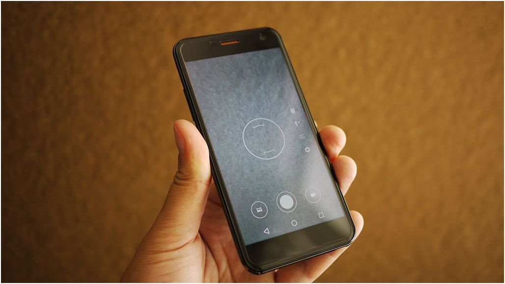 Обзор смартфона Wileyfox Spark: овсянка со специями