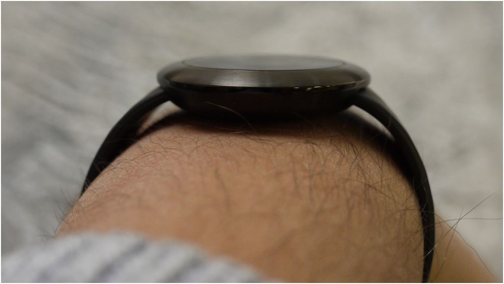 Обзор фитнес-трекера Honor Band: в скандинавском экстерьере