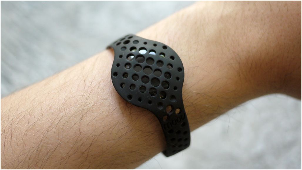 Обзор фитнес-трекера Moov Now: личный тренер-универсал (обзор, фитнес-трекера, moov, личный, тренер, зависимости типа) Обзор фитнес-трекера Moov Now: личный тренер-универсал