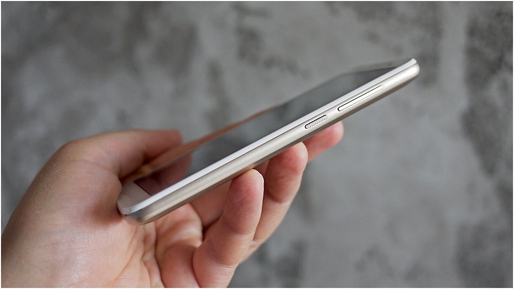 Первый пошёл: тест-сравнение "бюджетников" Alcatel 1 и Nokia 1 на Android Go (первый, пойти, тест, бюджетников, alcatel) Первый пошёл: тест-сравнение "бюджетников" Alcatel 1 и Nokia 1 на Android Go