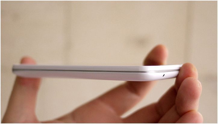 Плата за кнопку. Обзор смартфона LG G2 mini