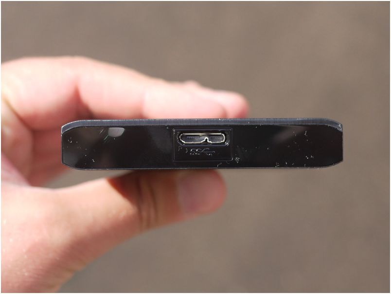 Терабайт в кармане. Обзор-сравнение популярных внешних дисков емкостью 1 ТБ