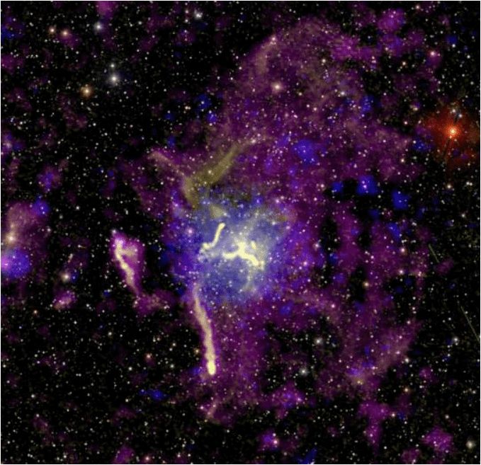 С помощью радиотелескопа LOFAR обнаружены мегагало: они окутывают целые скопления галактик